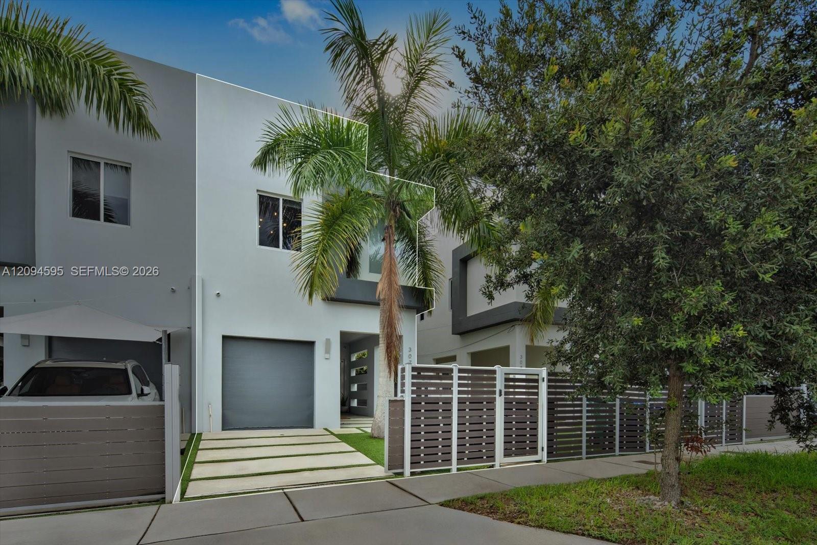 3079 Carter St # 3079, Miami FL 33133 photo 2
