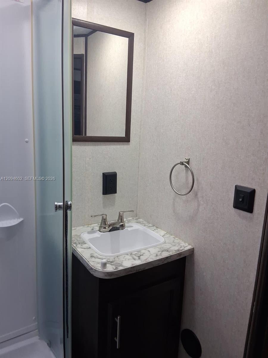 19301 SW 220th St # 3, Miami FL 33170 photo 3