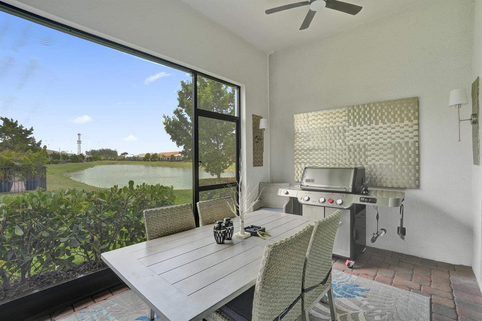 8334 W Blue Spring Drive, Parkland FL 33067 photo 5