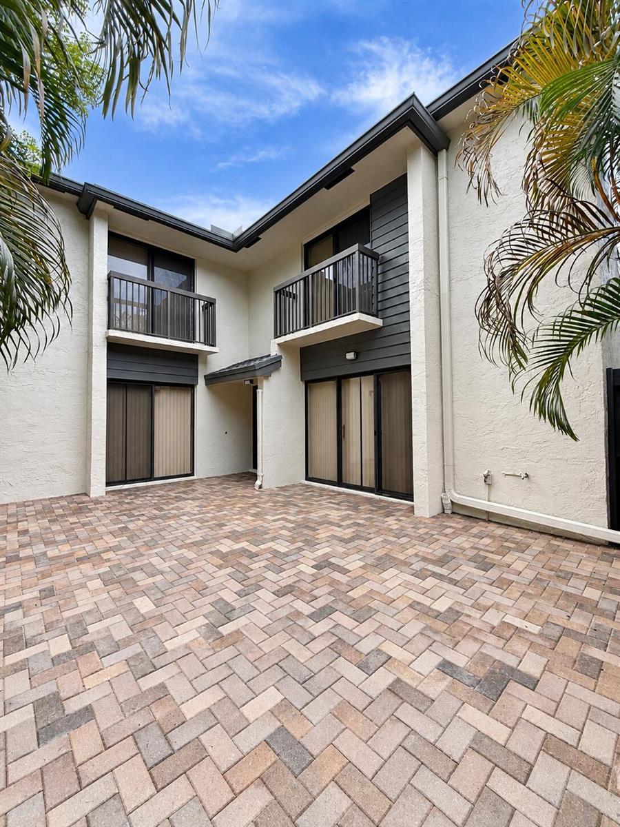 3205 COCOPLUM Circle # 3364, Coconut Creek FL 33063