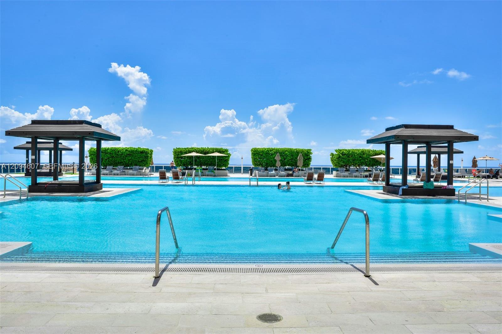 1850 S Ocean Dr # 3702, Hallandale Beach FL 33009 photo 3