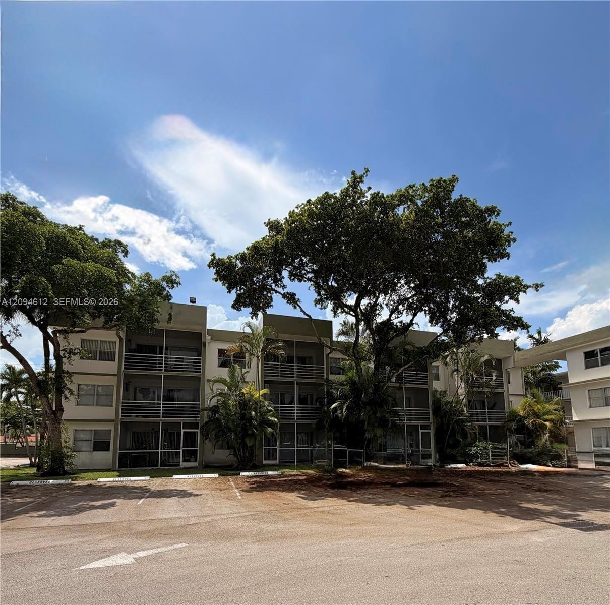 4255 N University Dr # 212, Sunrise FL 33351 photo 3