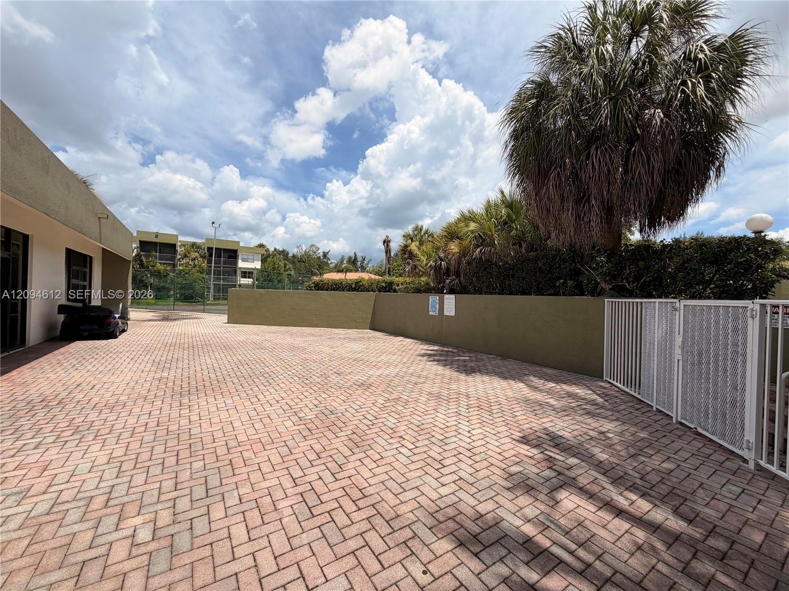 4255 N University Dr # 212, Sunrise FL 33351 photo 5