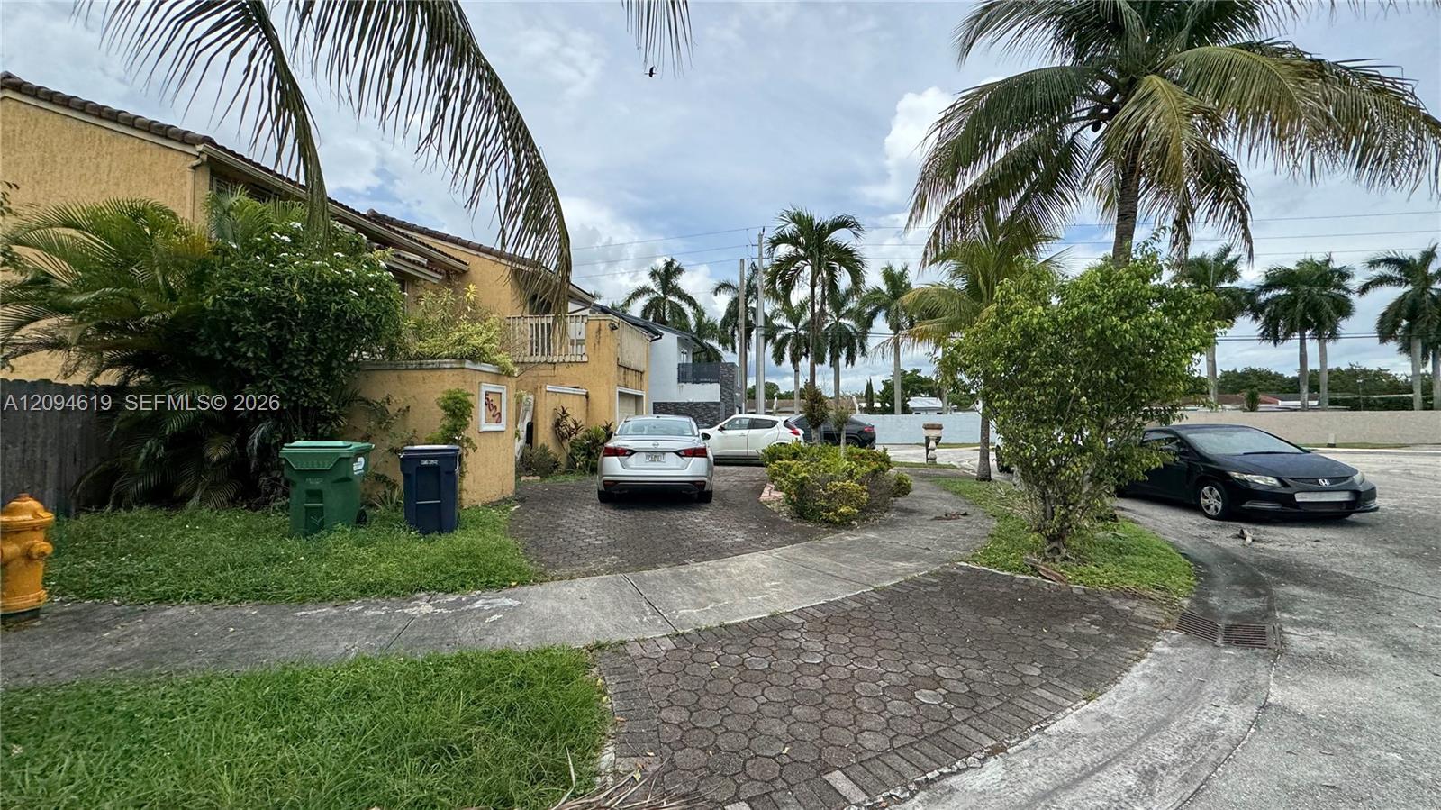 5622 SW 130th Pl, Miami FL 33183 photo 2