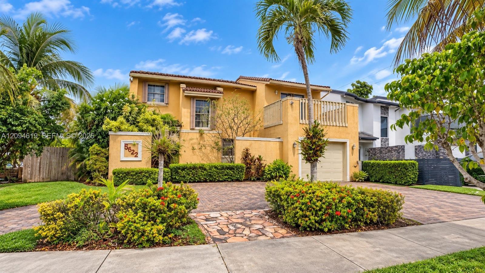 5622 SW 130th Pl, Miami FL 33183 photo 3
