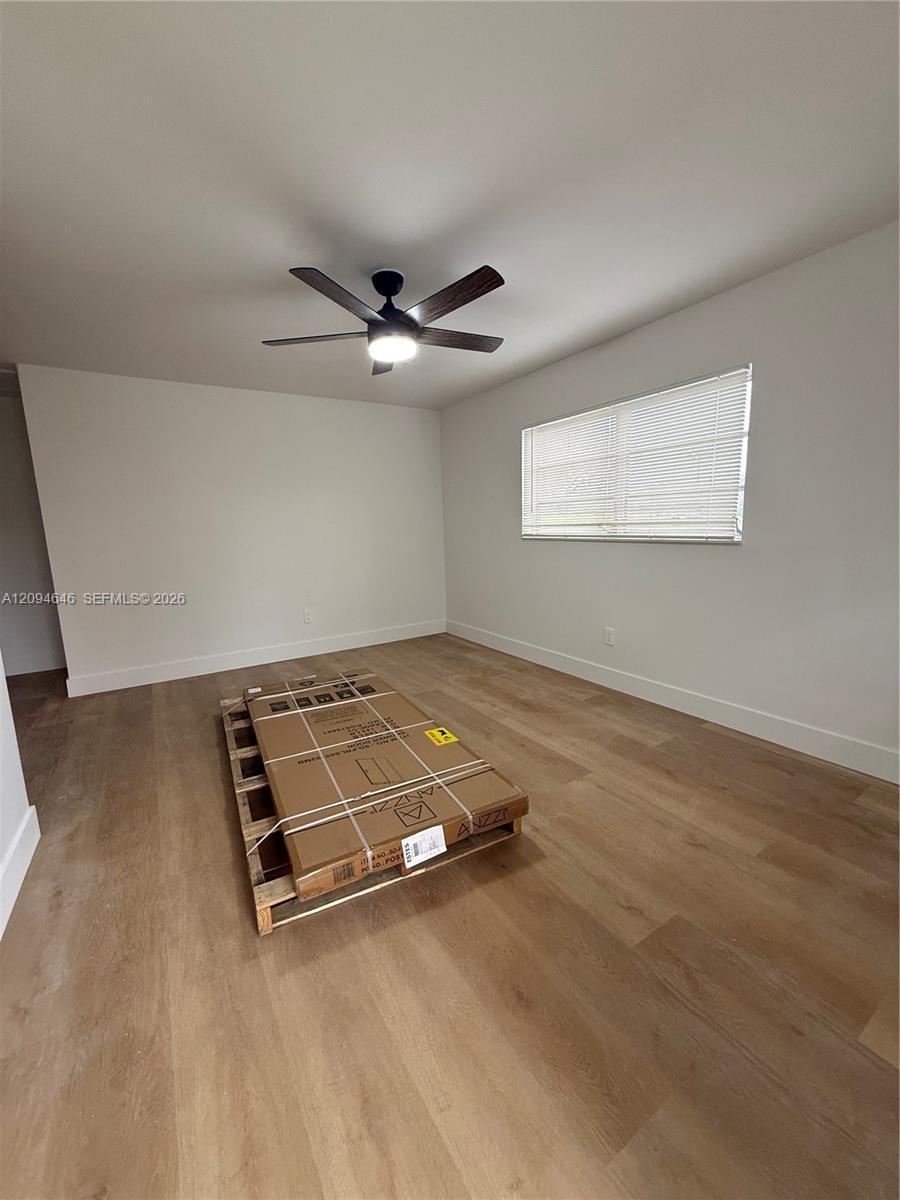 2450 NE 188 # 2450, Miami FL 33180 photo 2