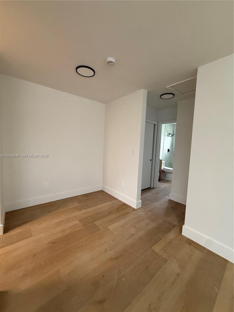 2450 NE 188 # 2450, Miami FL 33180 photo 3