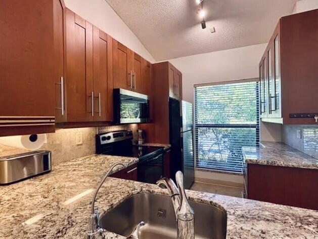 3054 S OAKLAND FOREST Drive # 2206, Oakland Park FL 33309 photo 4