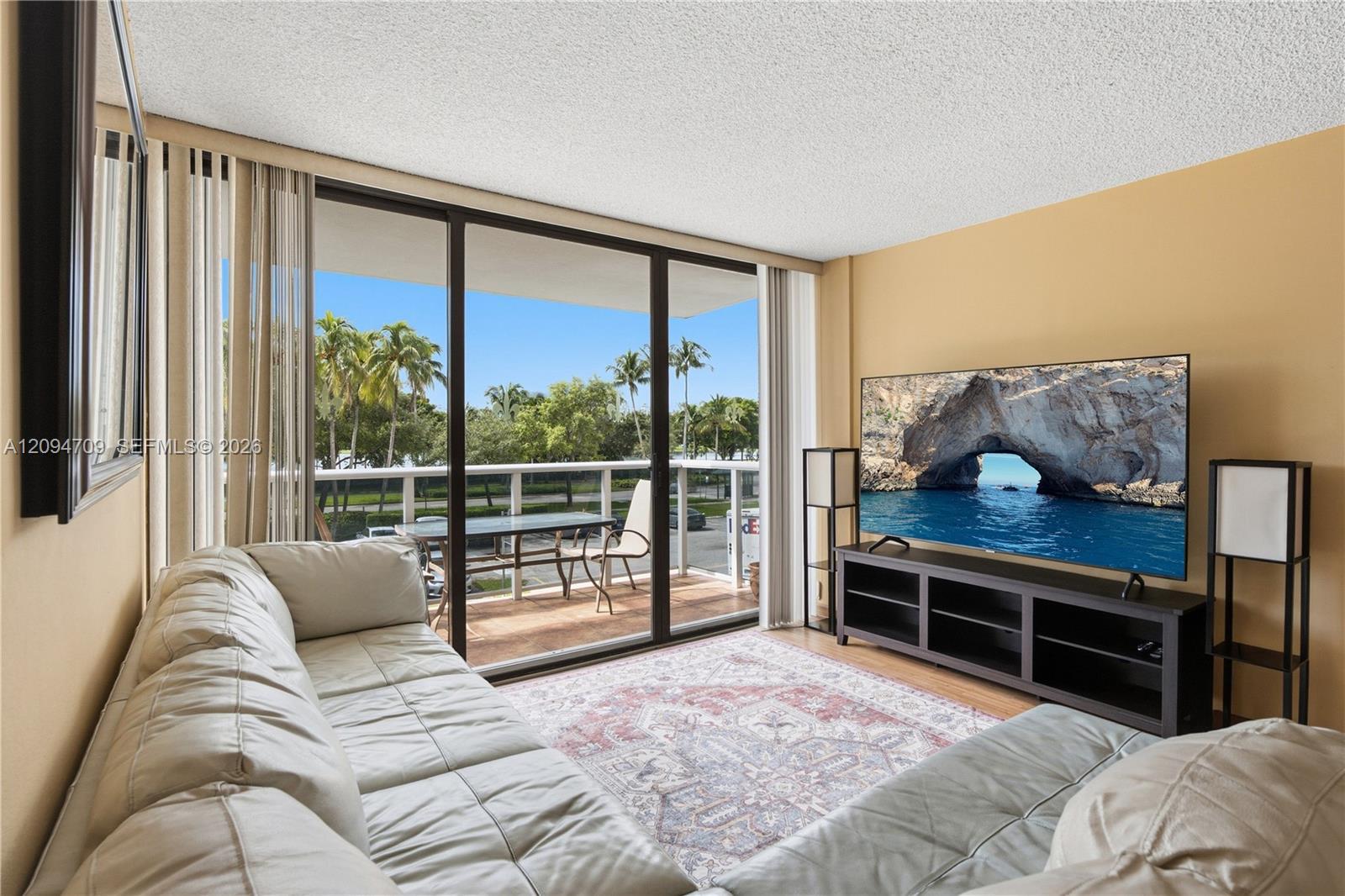 3675 N Country Club Dr # 204, Aventura FL 33180 photo 5