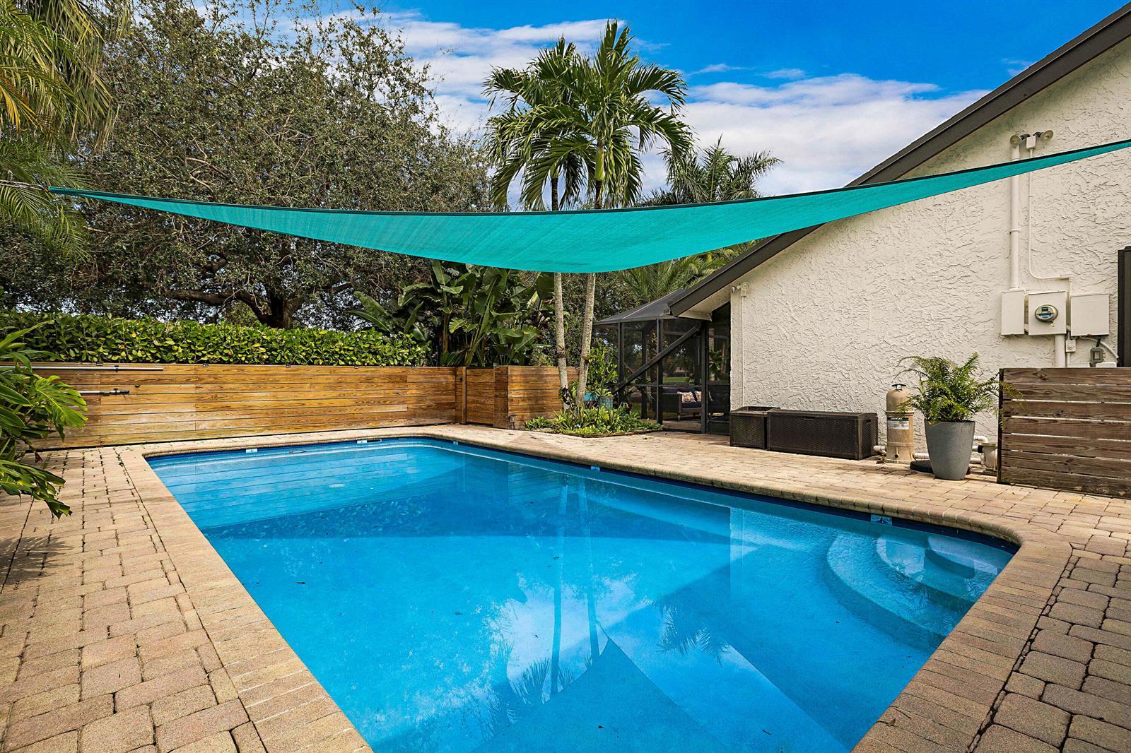 941 BAYBERRY POINT Drive, Plantation FL 33324 photo 3
