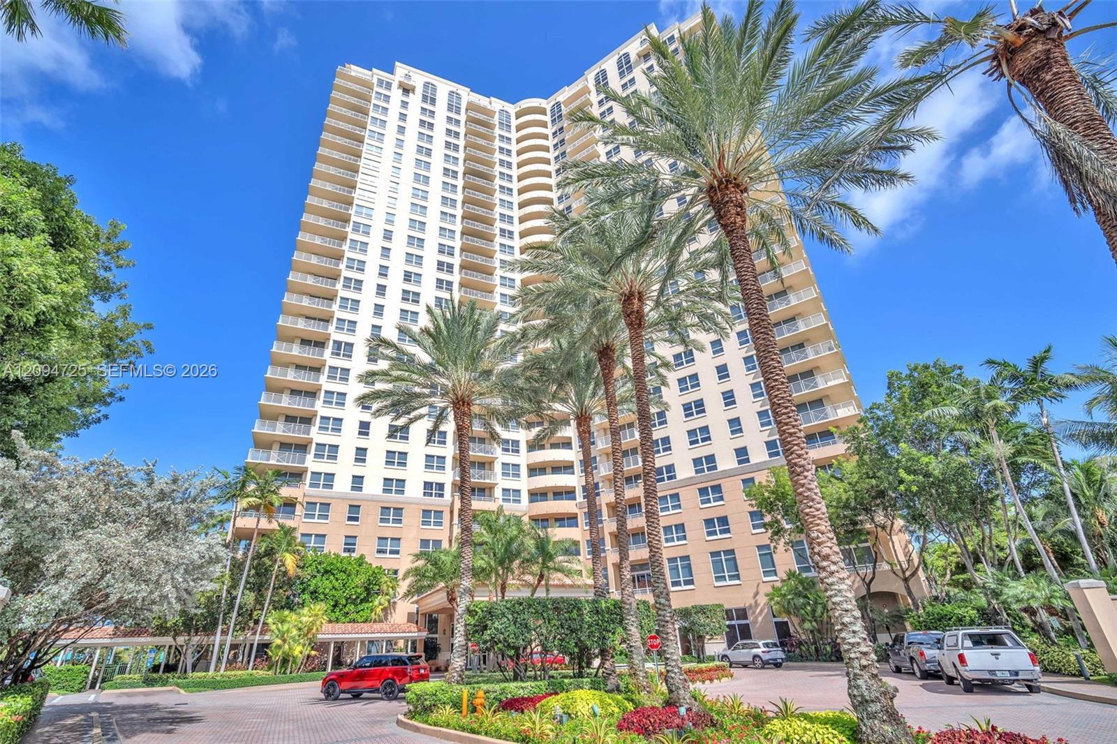 19501 W Country Club Dr # 506, Aventura FL 33180 photo 2