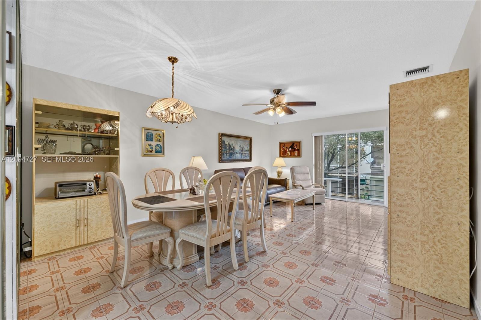 1395 NE 167th St # 212, Miami FL 33162 photo 4