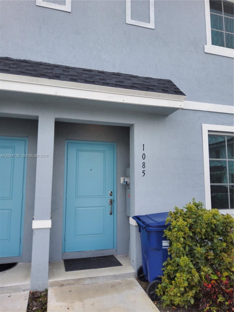 1085 NW 4th Ter, Florida City FL 33034