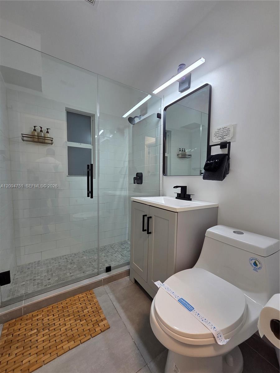 1044 NW 64th St, Miami FL 33150 photo 4