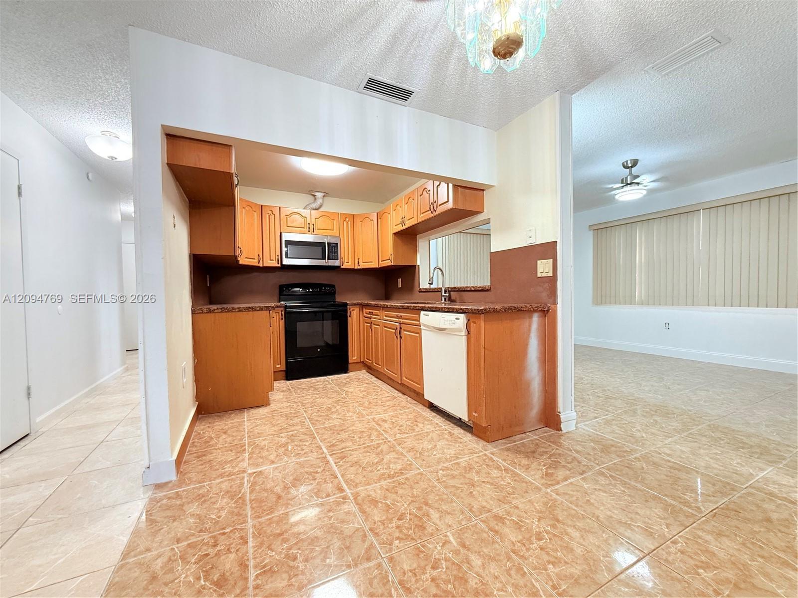 1130 Kasim St, Opa-Locka FL 33054 photo 5