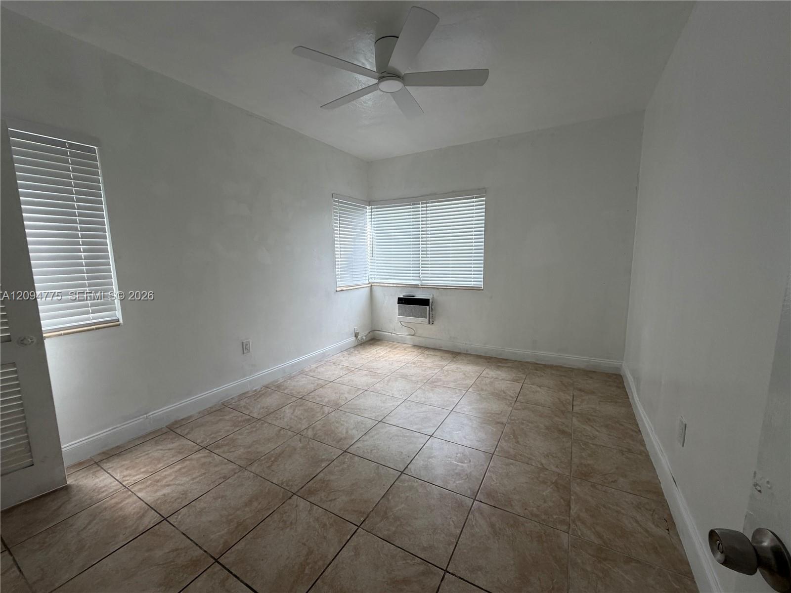 738 15th St # B2, Miami Beach FL 33139 photo 4