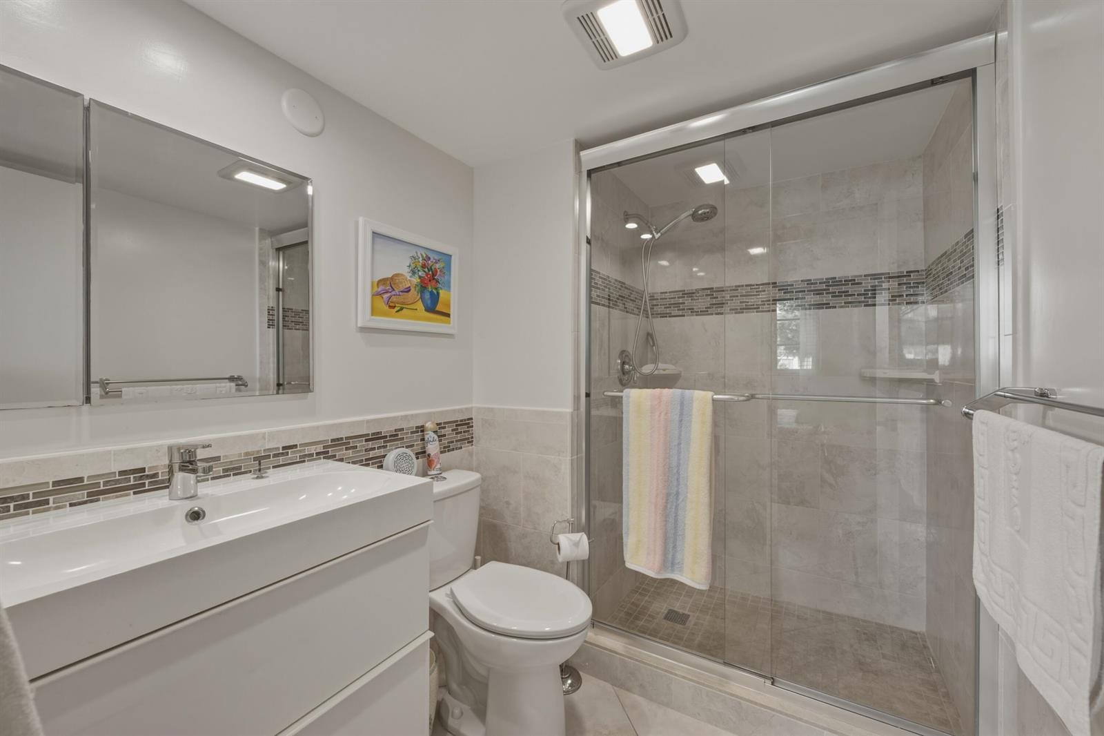 811 S Hollybrook Drive # 202, Pembroke Pines FL 33025 photo 5