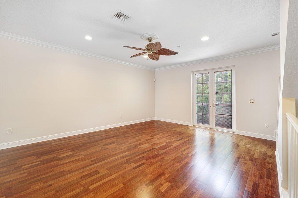 2502 N DIXIE Highway # 39, FL 33460 photo 4