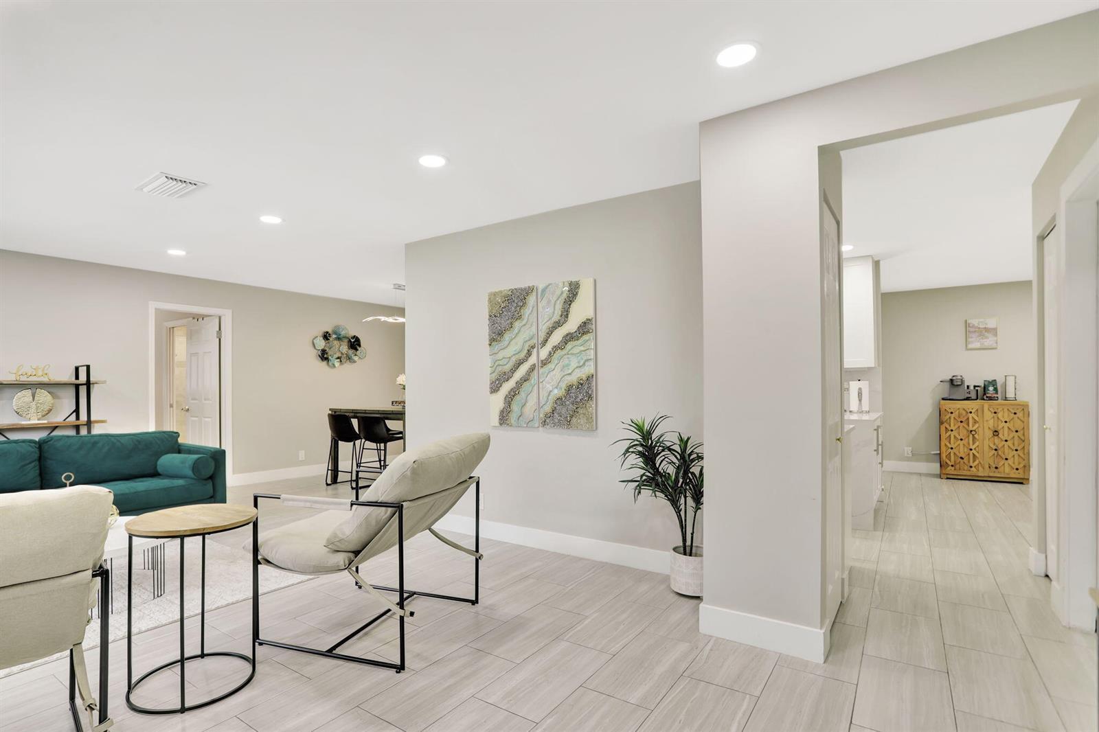 1035 NW 5TH Avenue, Boca Raton FL 33432 photo 3