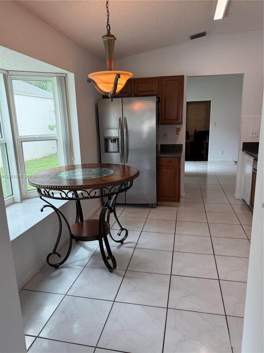 33 Bentwater Cir, Boynton Beach FL 33426 photo 5
