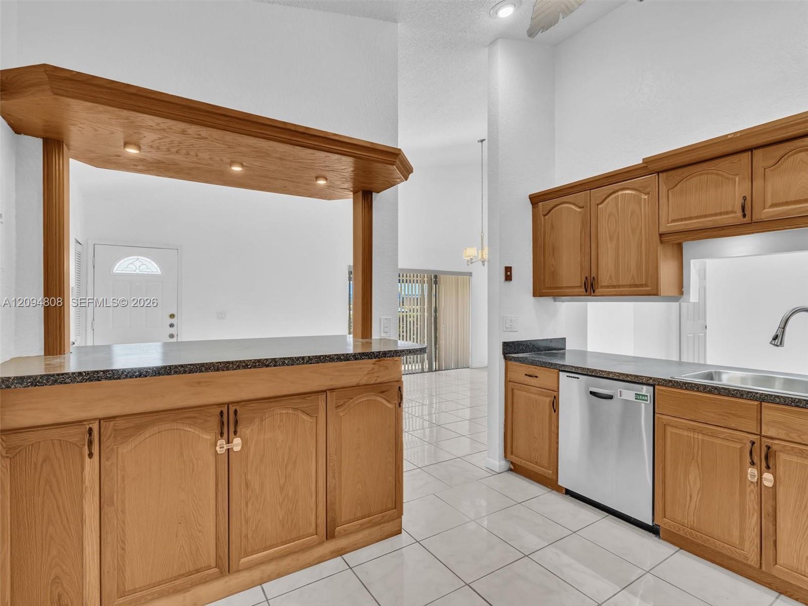 5201 SW 31st Ave # 112, Dania Beach FL 33312 photo 5