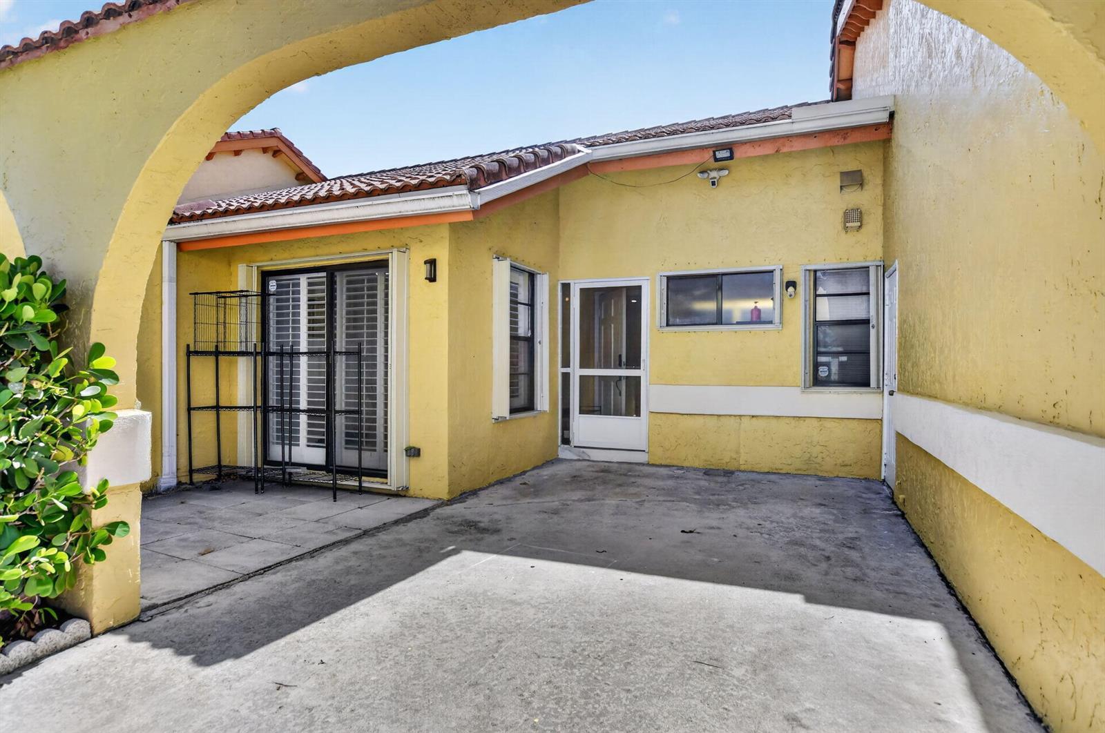 4460 NE 5th Avenue, Boca Raton FL 33431 photo 4