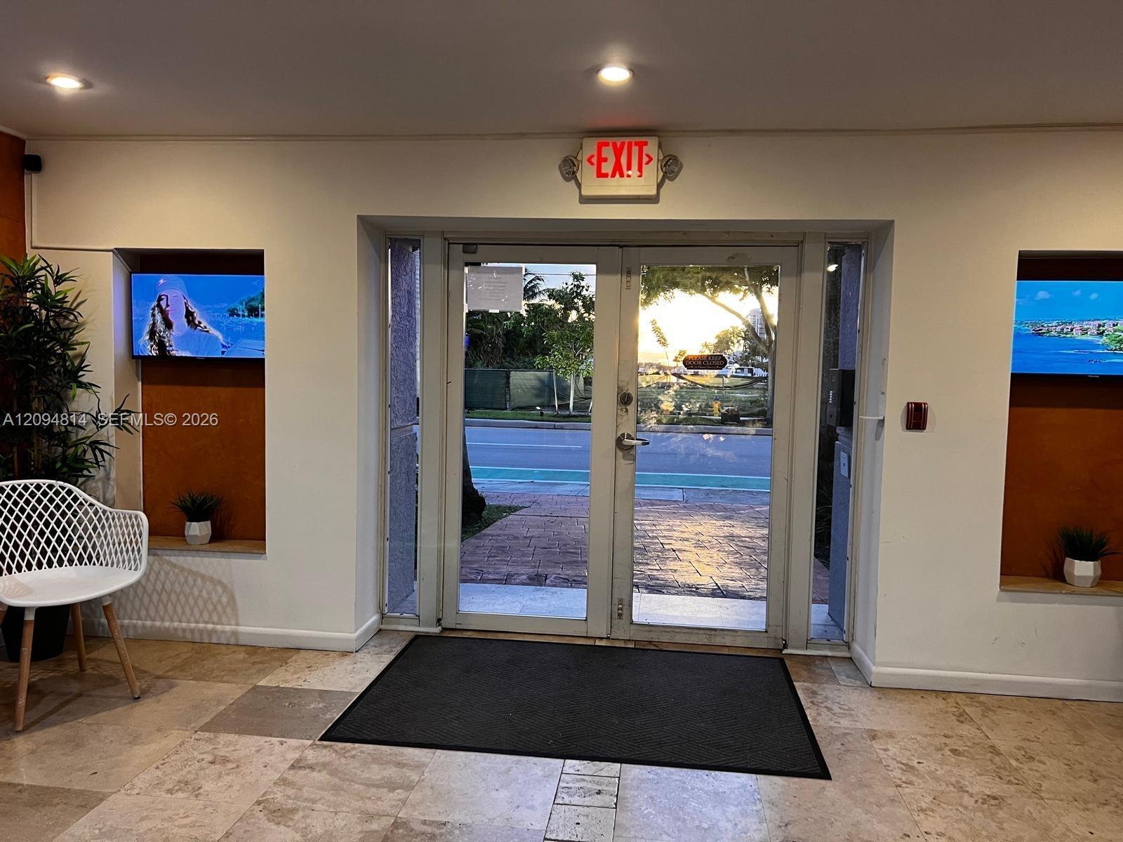 16851 NE 35TH AVE # 32, North Miami Beach FL 33160 photo 5