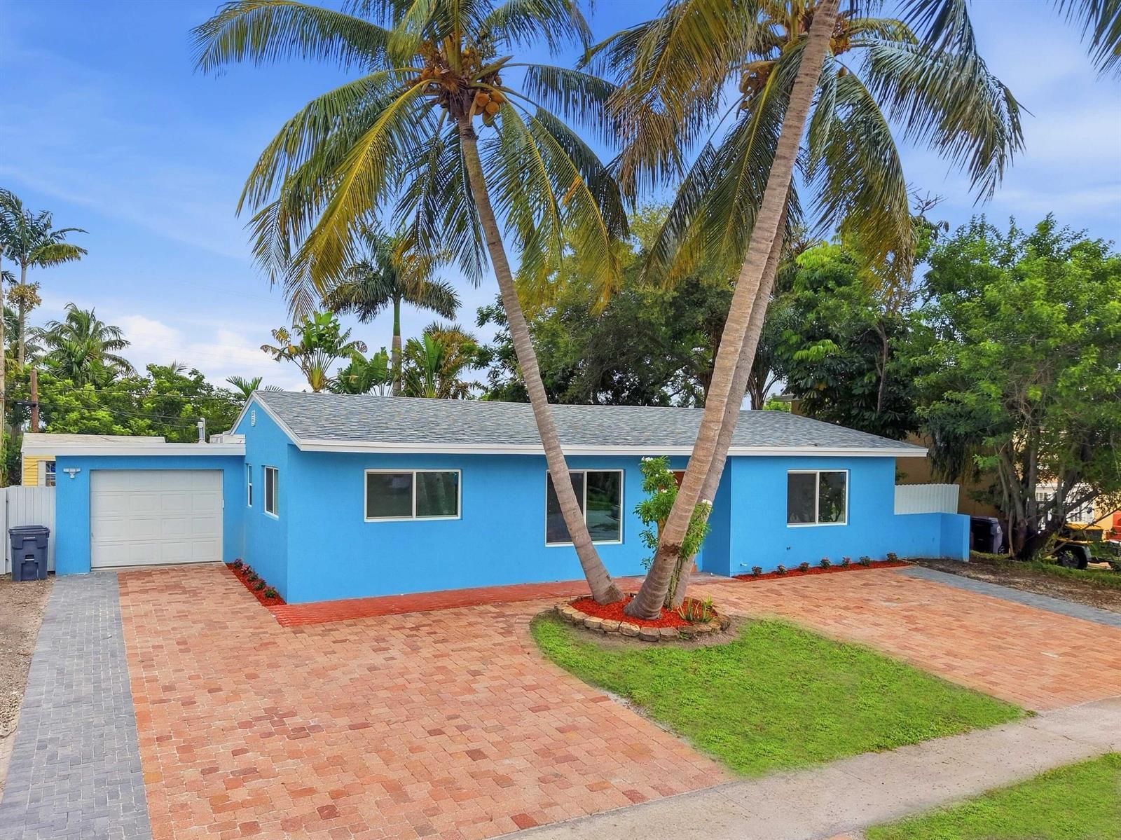 1421 Crest Drive, Lake Worth FL 33461