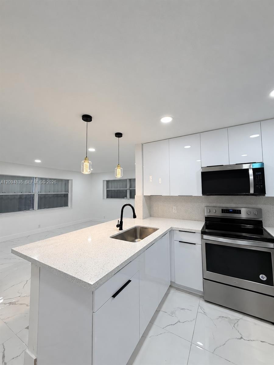 2610 Pierce St, Hollywood FL 33020 photo 5