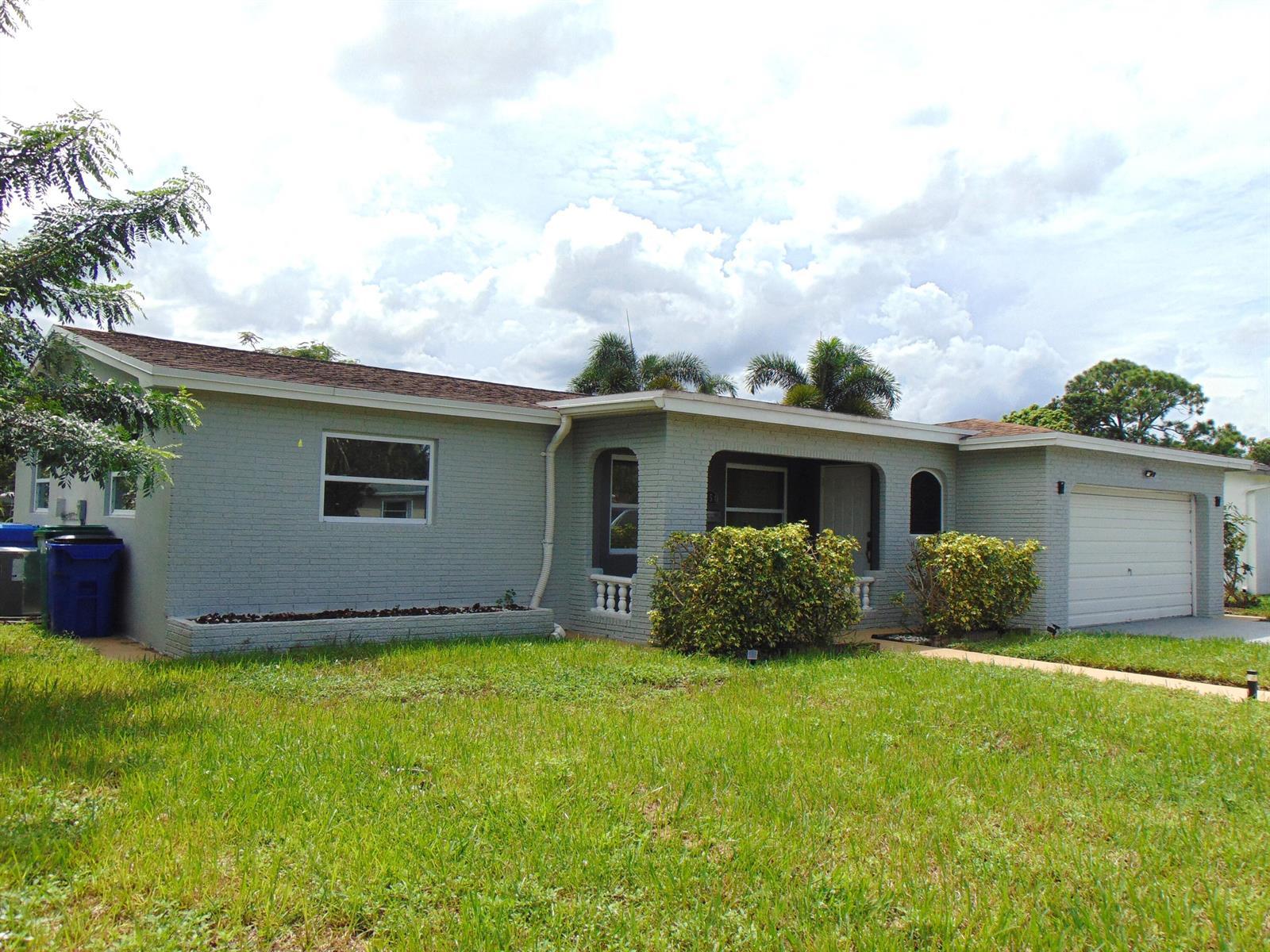 6854 NW 3RD Street, Margate FL 33063 photo 3