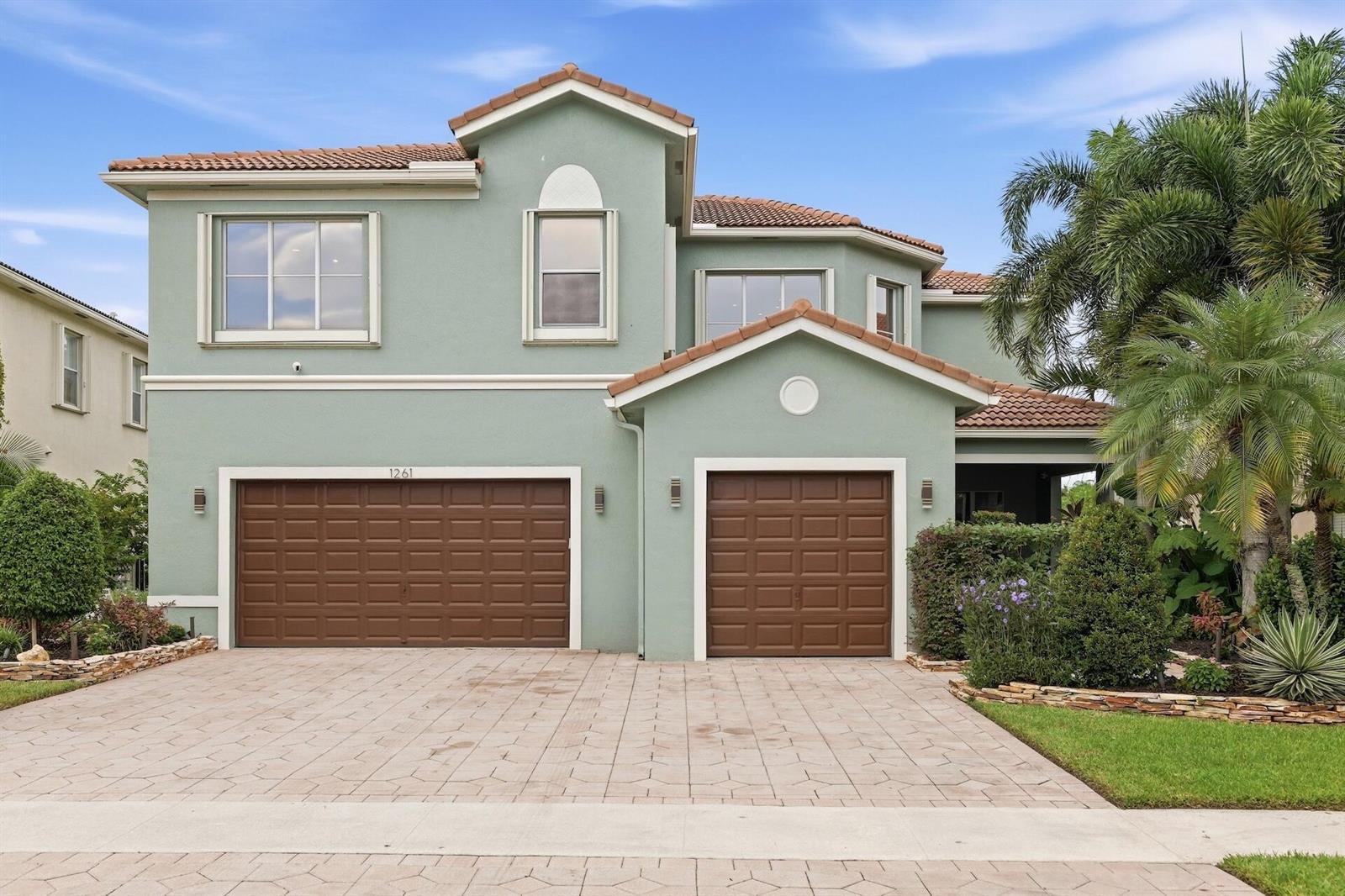 1261 BEACON Circle, Wellington FL 33414