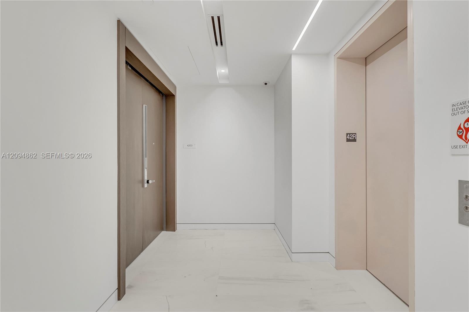 300 Biscayne Blvd Way # 4203, Miami FL 33131 photo 5