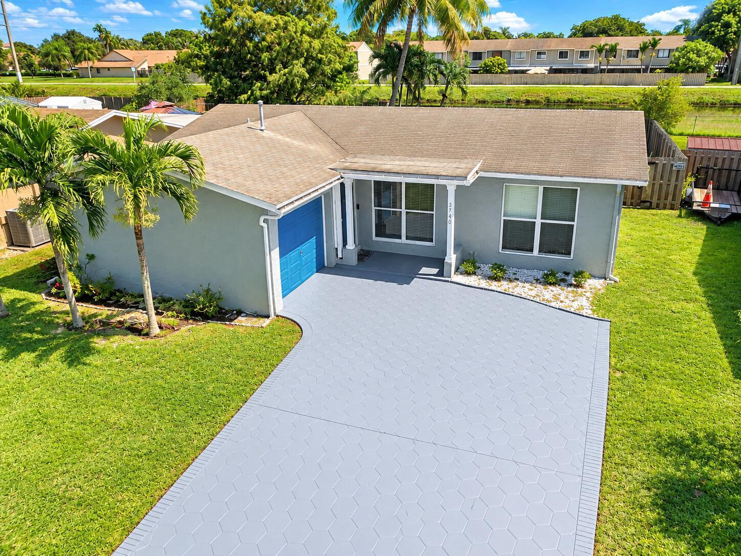 3740 NW 113TH Avenue, Sunrise FL 33323 photo 4