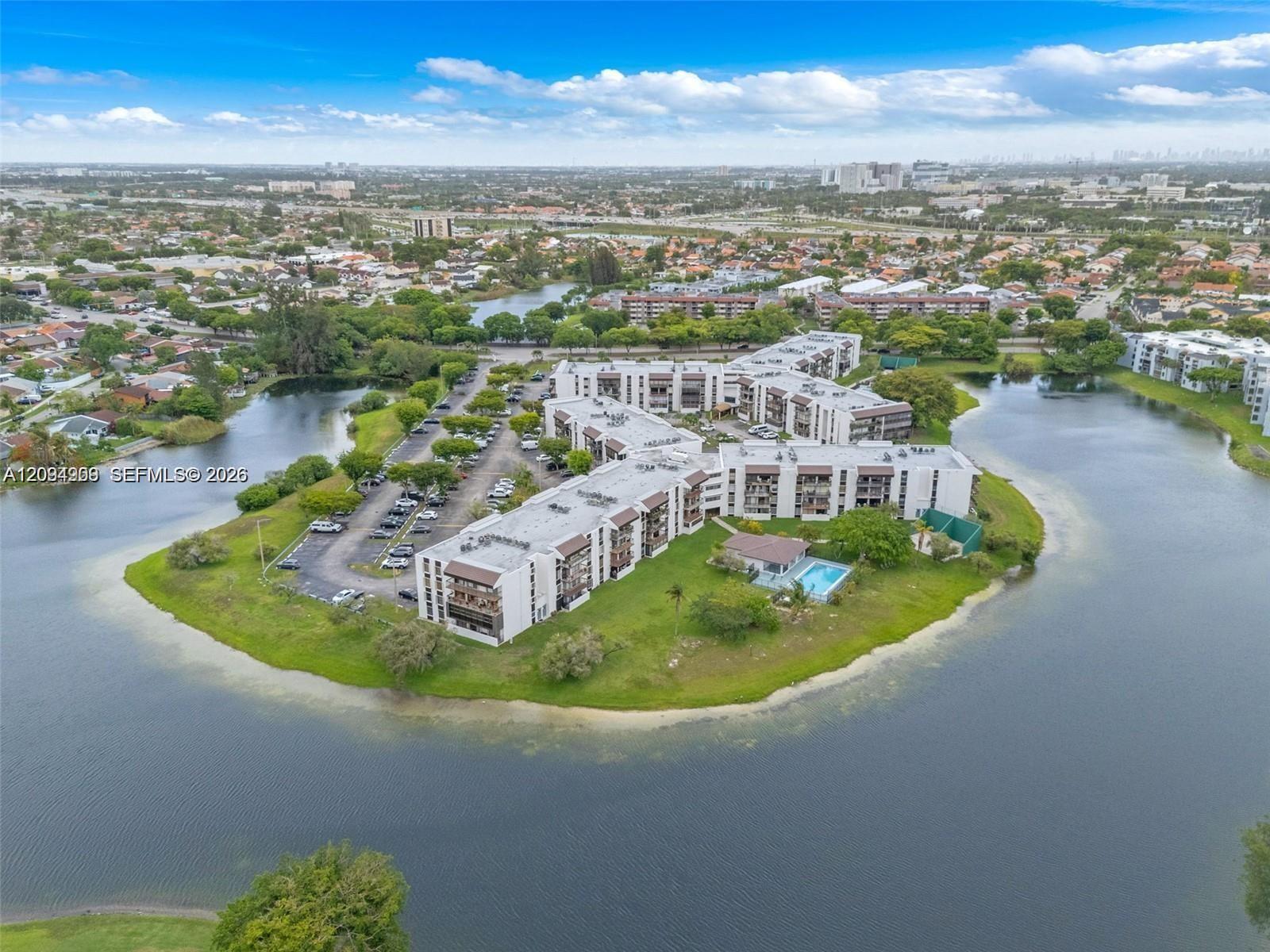 1350 SW 122nd Ave # 317, Miami FL 33184 photo 4