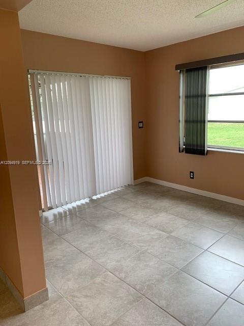 1024 NW 90th Way, Plantation FL 33322 photo 4