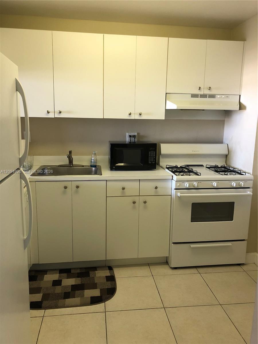 13120 SW 92nd Ave, Miami FL 33176 photo 5