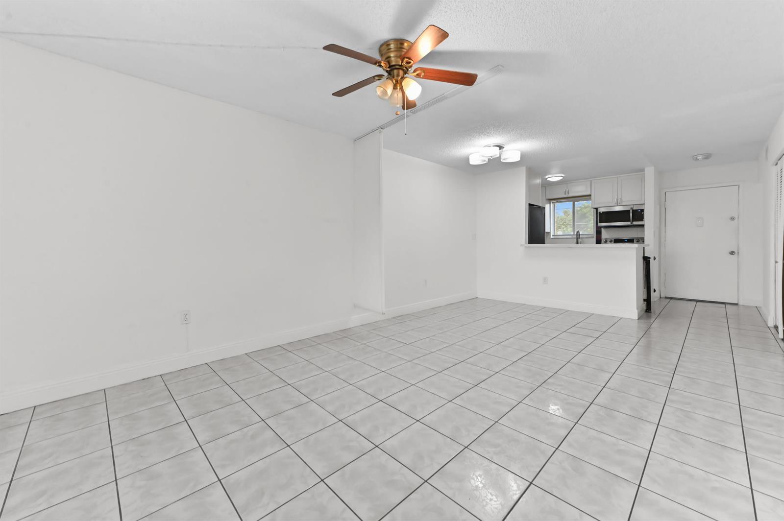 6034 Forest Hill Boulevard # 107, West Palm Beach FL 33415 photo 2