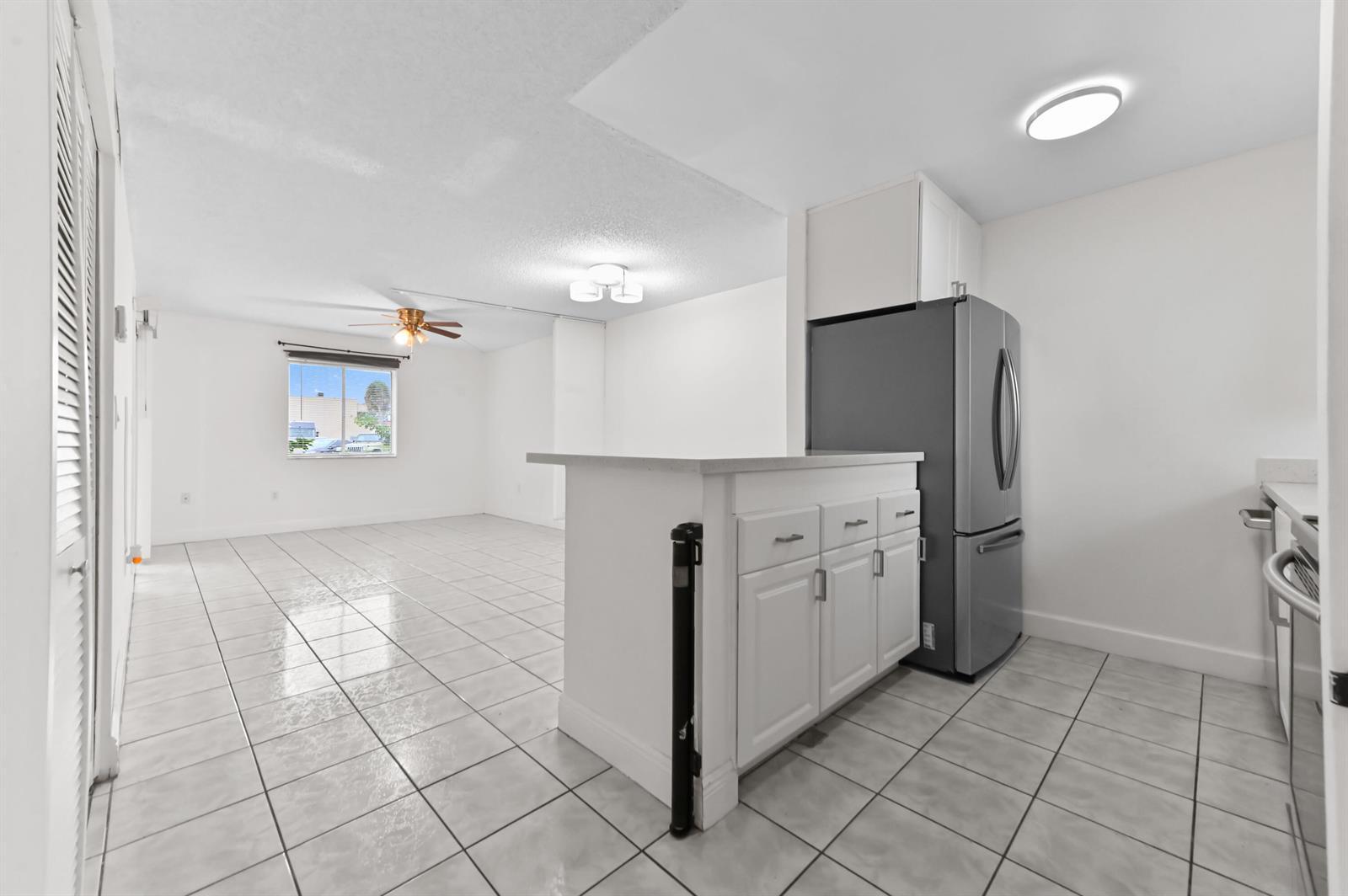 6034 Forest Hill Boulevard # 107, West Palm Beach FL 33415 photo 3