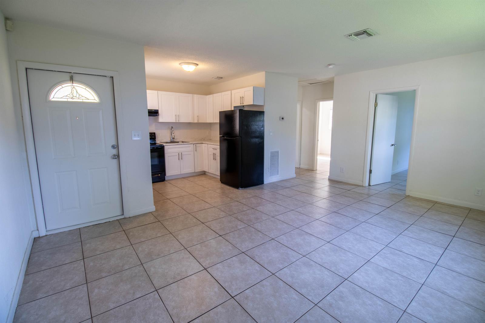 835 SW 4TH Street # 4, Fort Lauderdale FL 33312 photo 2
