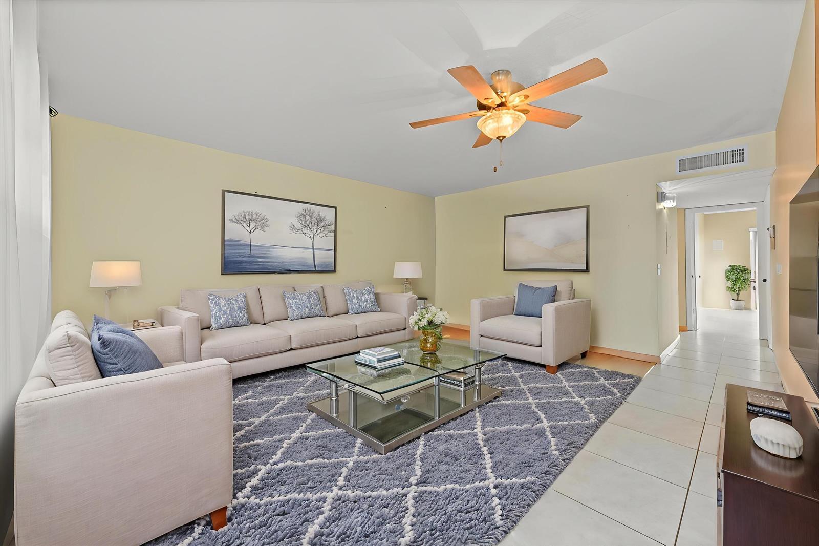 426 Burgundy I, Delray Beach FL 33484 photo 3
