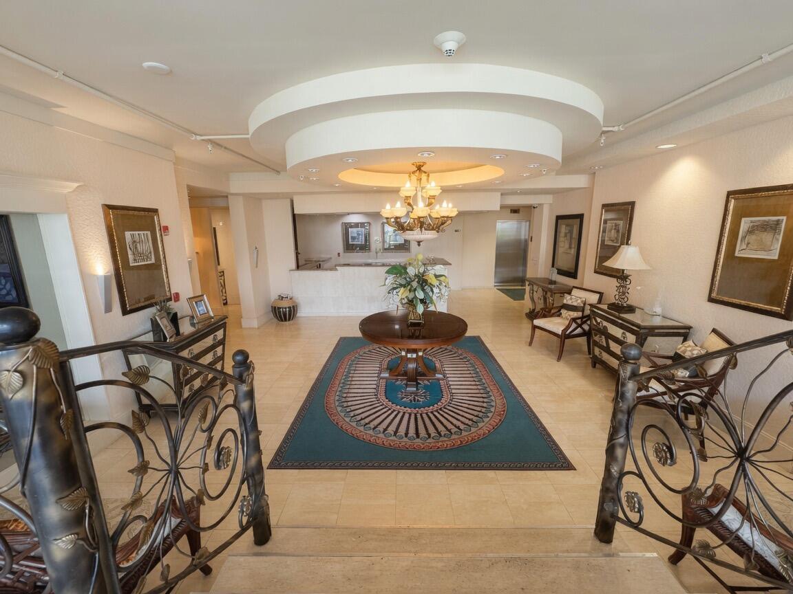1000 SPANISH RIVER Road # 4P, Boca Raton FL 33432 photo 2