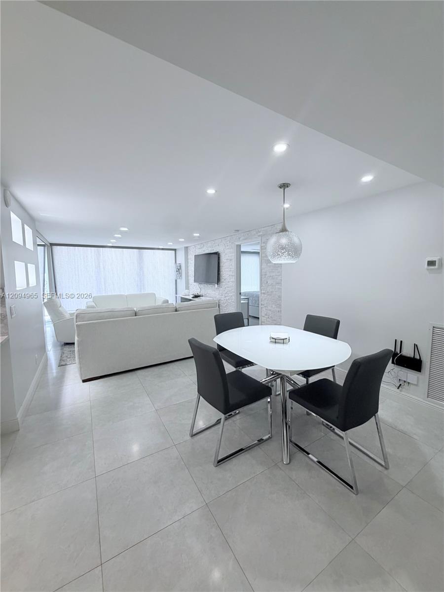 531 N Ocean Blvd # 404, Pompano Beach FL 33062 photo 2