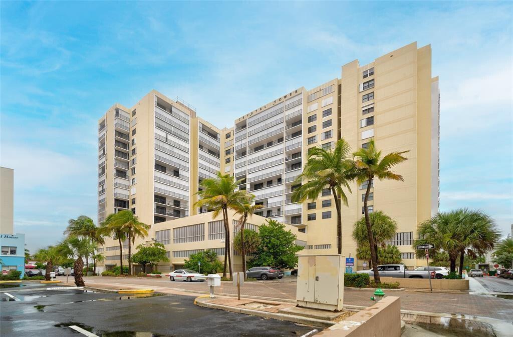 322 BUCHANAN Street # 809, Hollywood FL 33019 photo 2