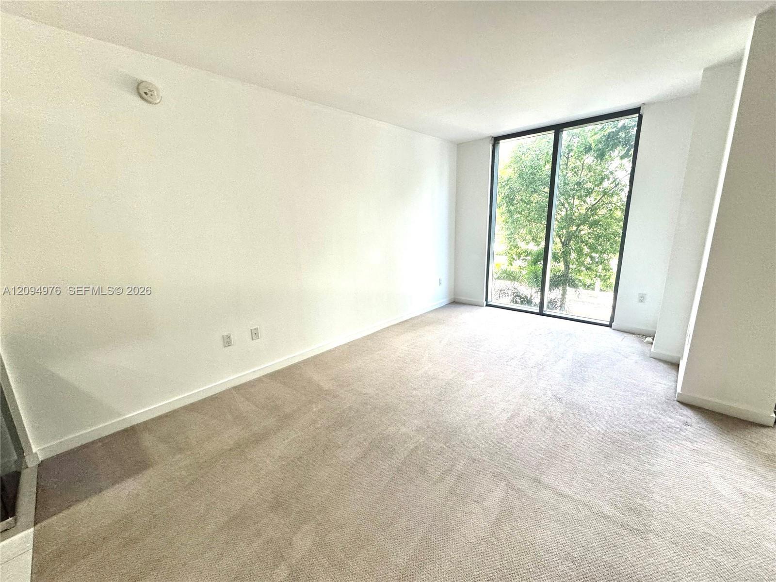 31 SE 6th St # 903, Miami FL 33131 photo 4