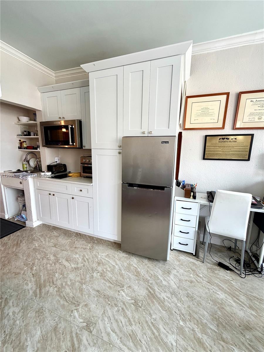 700 Biltmore Way # 415, Coral Gables FL 33134 photo 4