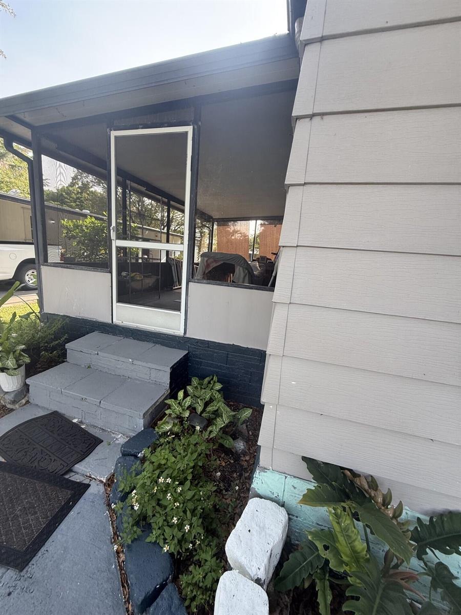 6761 NW 44th Avenue, Coconut Creek FL 33073 photo 2