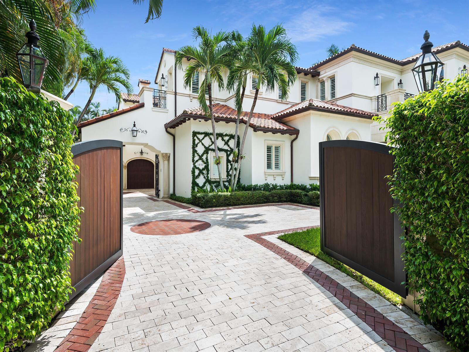 1033 Seasage Drive, Delray Beach FL 33483 photo 2