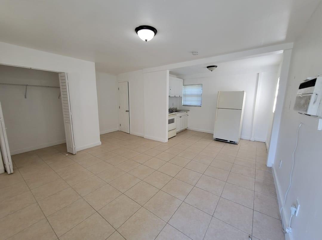 1853 NW 5TH Street # 2, Miami FL 33125 photo 2