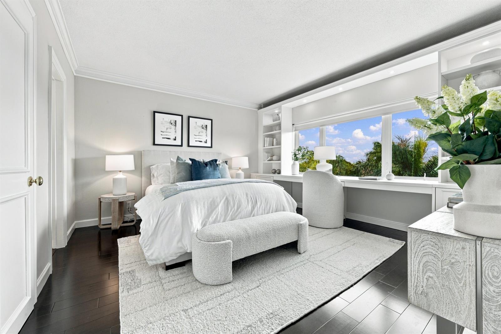 250 Bradley Place # 504, Palm Beach FL 33480 photo 2