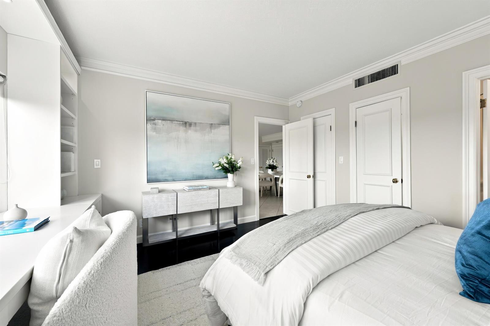 250 Bradley Place # 504, Palm Beach FL 33480 photo 4